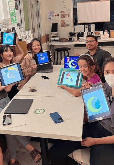 Suasana belajar kreatif digital di Creativo School